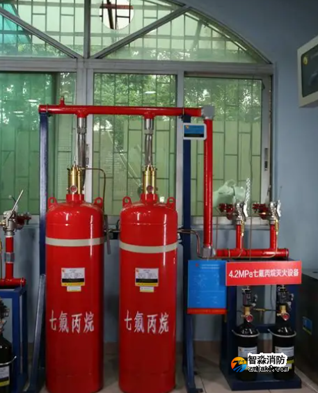 七氟丙烷气体灭火系统有效期全解析——钢瓶、灭火剂、部件分别怎么算年限